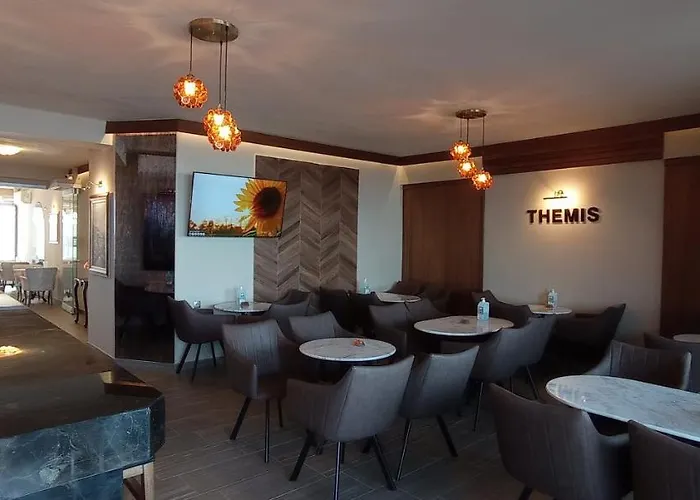 Themis * Paralia Katerinis