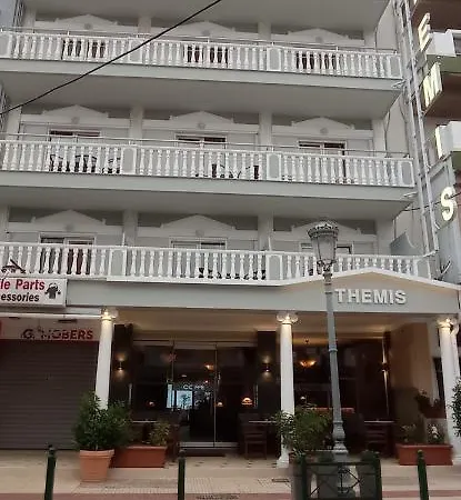 Themis Apartment *